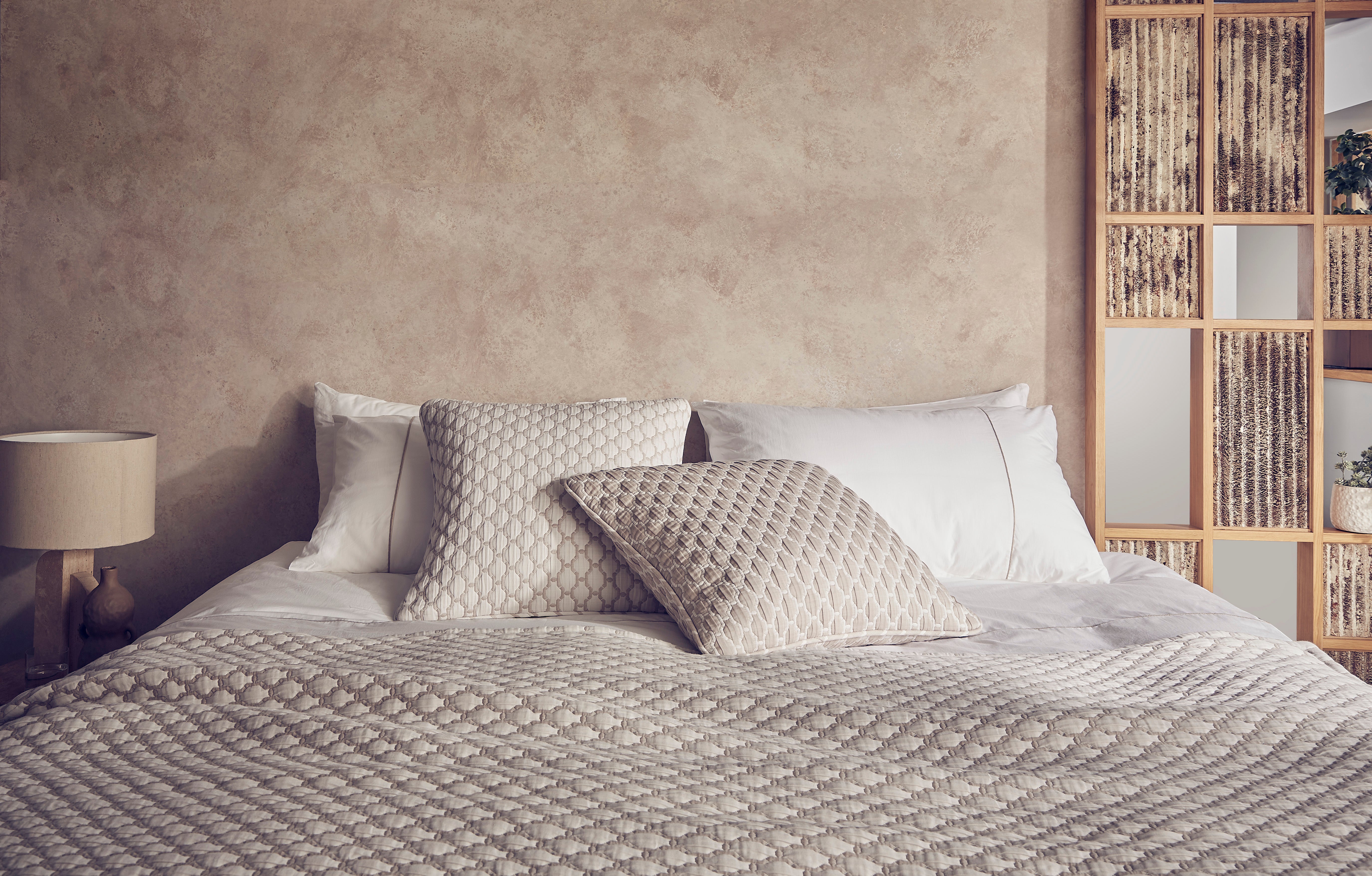 Riyad Double Faced Throw