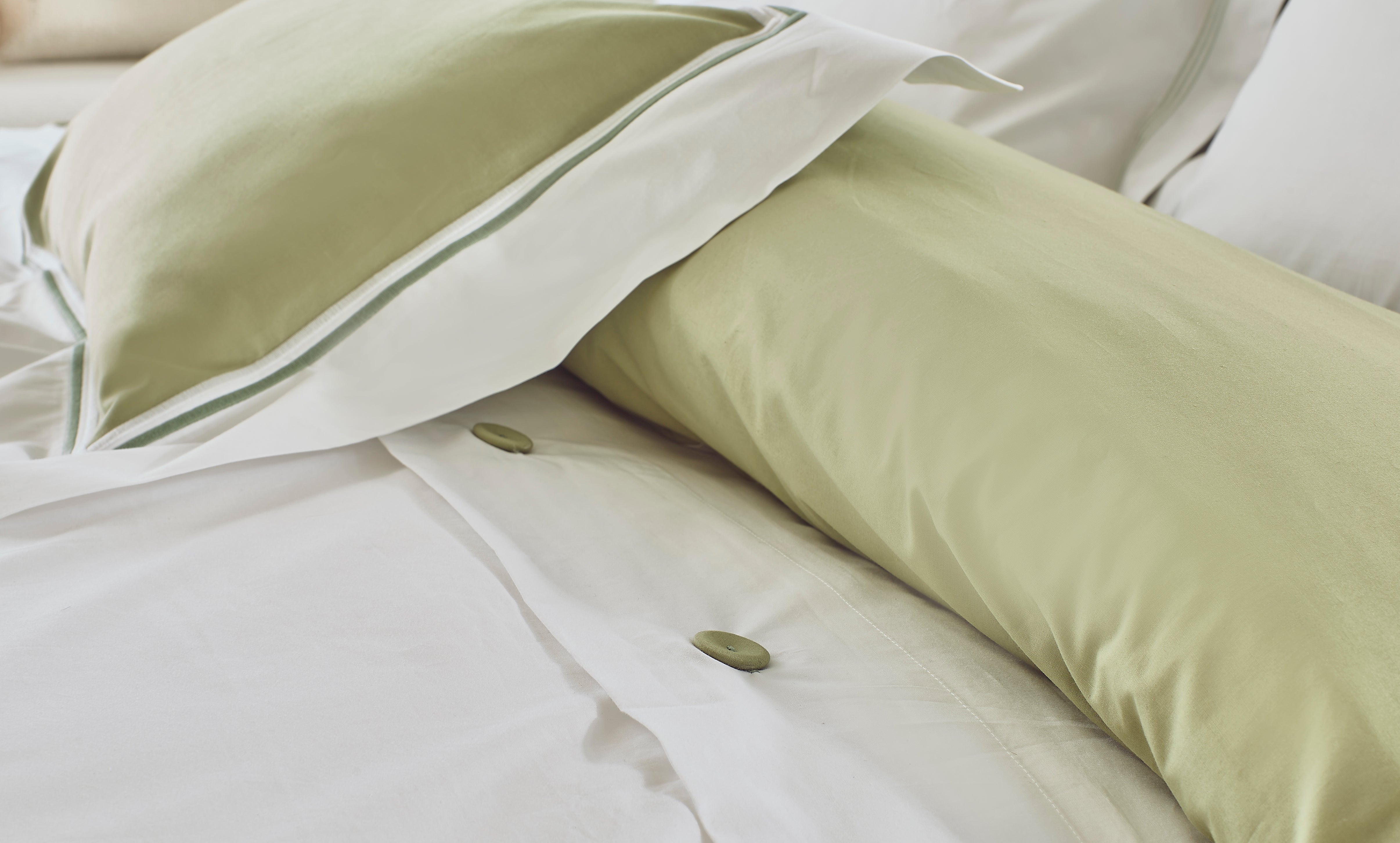 Fleur Collection Pillowcase